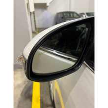 Load image into Gallery viewer, (二手車) TOYOTA Camry Hybrid 2015 0首 $138,000